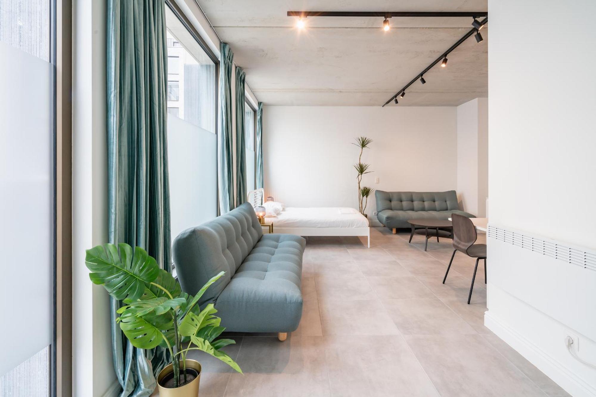 Opera Square Apartments In Antwerp Centre Bagian luar foto